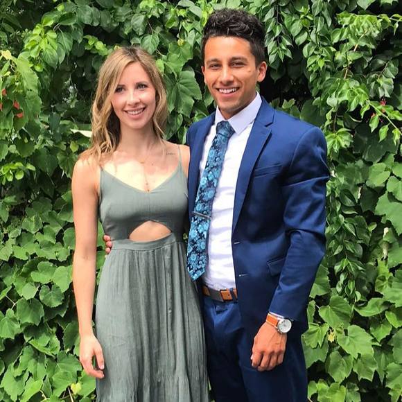 Meet your Posher, Lauren - Picture 1 of 1